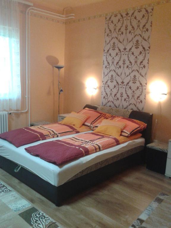 Sebes Apartman Apartment Debrecen Bagian luar foto