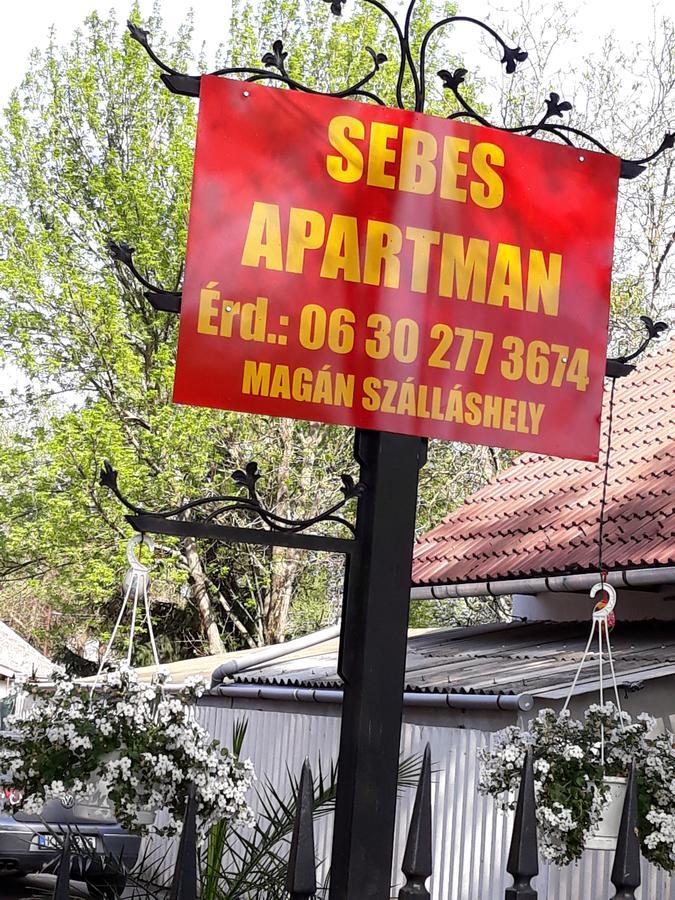 Sebes Apartman Apartment Debrecen Bagian luar foto