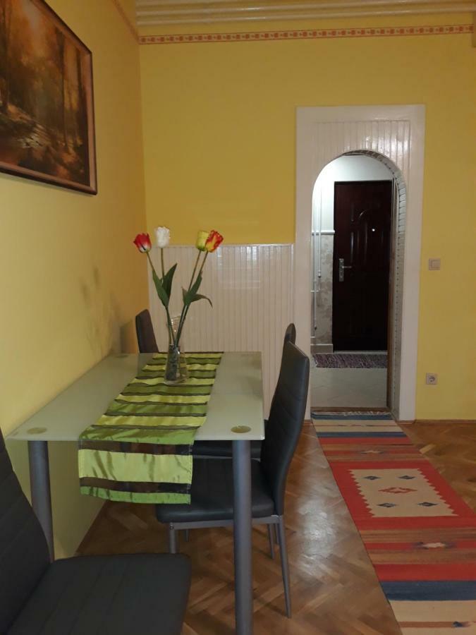 Sebes Apartman Apartment Debrecen Bagian luar foto