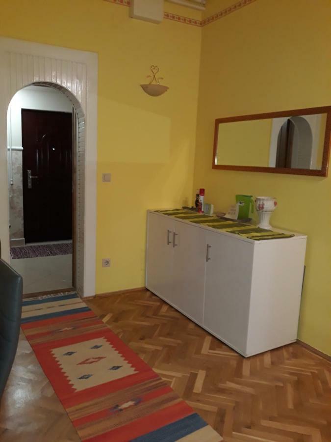 Sebes Apartman Apartment Debrecen Bagian luar foto