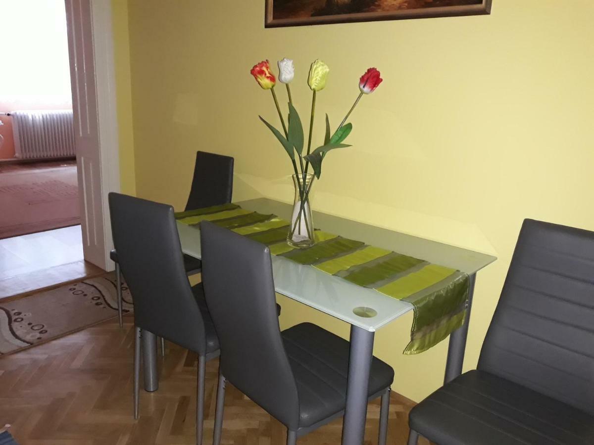 Sebes Apartman Apartment Debrecen Bagian luar foto