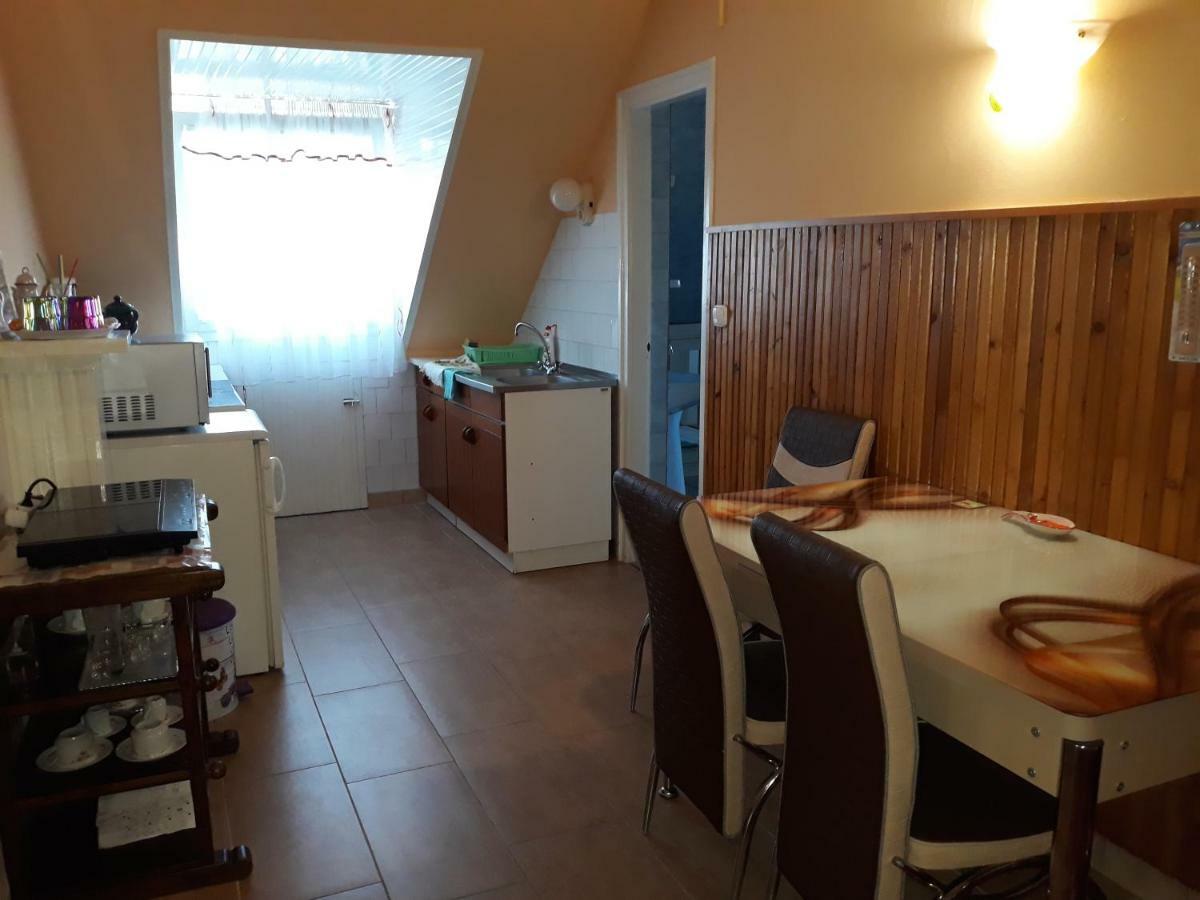 Sebes Apartman Apartment Debrecen Bagian luar foto