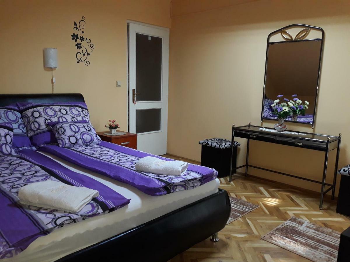 Sebes Apartman Apartment Debrecen Bagian luar foto